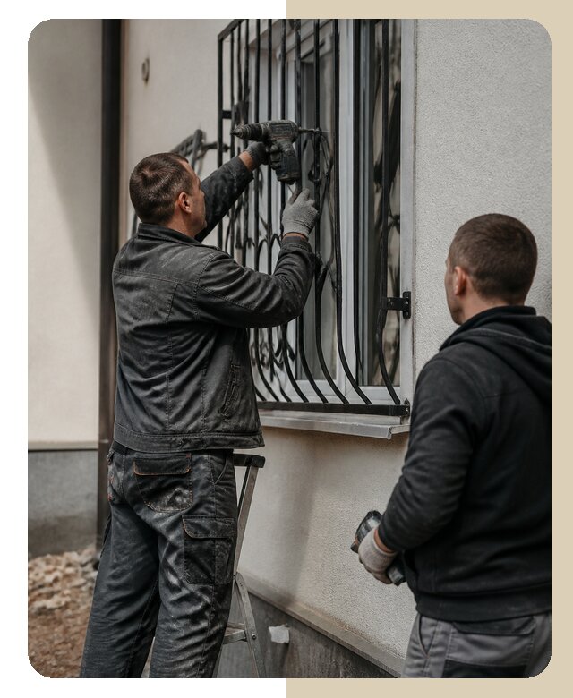 Установка наружных решеток в Старой Руссе от 4993 р. | ДвериЛегко-Срс